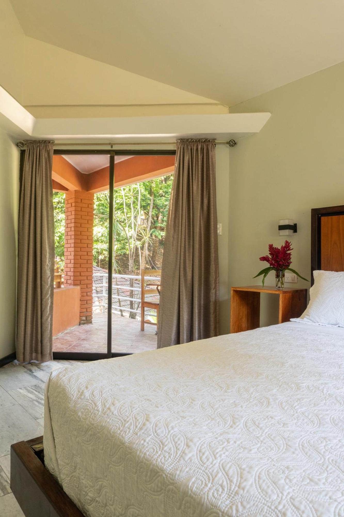 Bongo - Adults Only Hotel มานูเอล อันโตนิโอ ภายนอก รูปภาพ