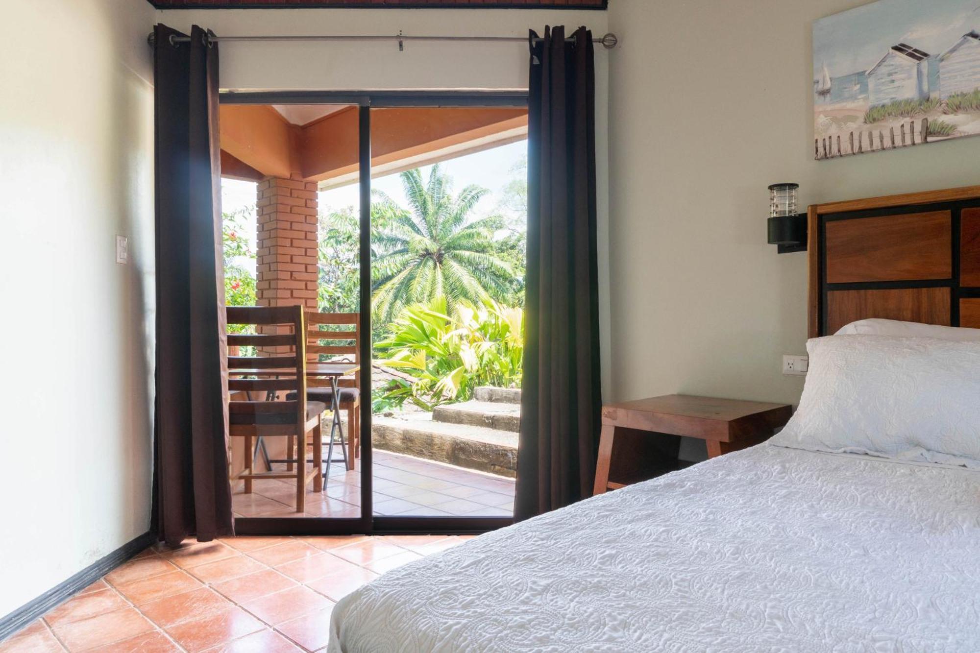 Bongo - Adults Only Hotel มานูเอล อันโตนิโอ ภายนอก รูปภาพ